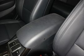 2013款起亚凯尊2.4L精英型