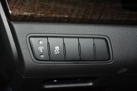 2013款起亚凯尊2.4L精英型