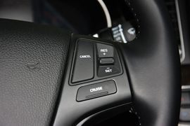 2013款起亚凯尊2.4L精英型