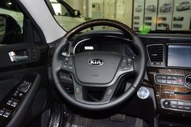 2013款起亚凯尊2.4L精英型