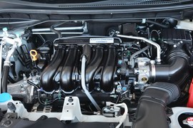 2014款本田飞度1.5L