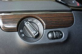 2015款大众速腾230TSI