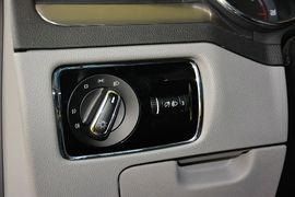 2015款斯柯达速派1.4TSI手动绅仕版