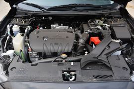 2015款三菱翼神1.8L