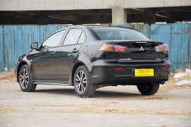 2015款三菱翼神1.8L