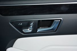 2015款奔驰E260L运动型