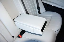 2015款奔驰E260L运动型