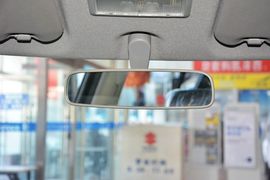 2014款铃木雨燕1.3L手动标准型