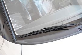 2014款铃木雨燕1.3L手动标准型