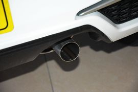 2014款铃木雨燕1.3L手动标准型