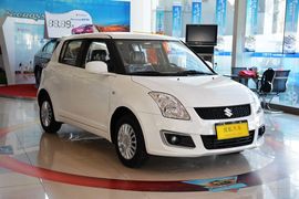 2014款铃木雨燕1.3L手动标准型