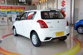 2014款铃木雨燕1.3L手动标准型