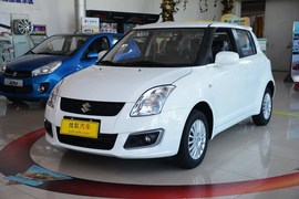 2014款铃木雨燕1.3L手动标准型