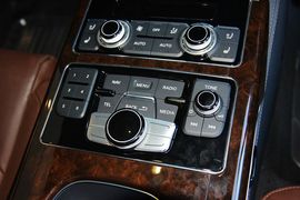 2014款奥迪A8L