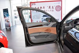 2014款奥迪A8L