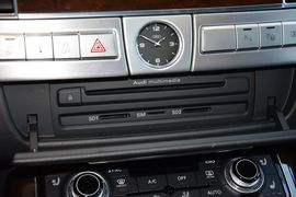 2014款奥迪A8L