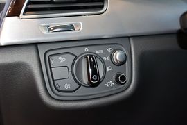 2014款奥迪A8L