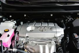 2015款丰田RAV4
