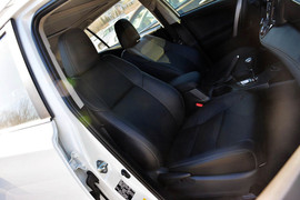 2015款丰田RAV4