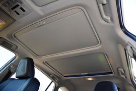 2015款丰田RAV4