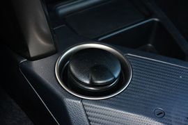 2015款丰田RAV4