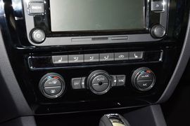 2015款大众速腾280TSI