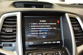 2015款长安逸动1.6L手动尊贵型