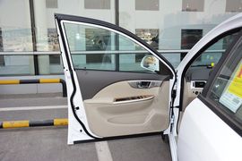 2015款别克凯越1.5L自动型