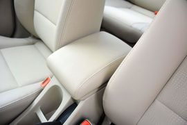 2015款别克凯越1.5L自动型