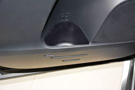 2015款丰田RAV4