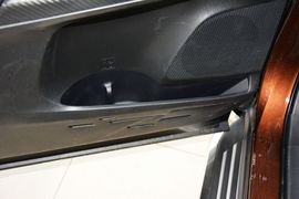 2015款丰田RAV4