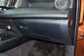 2015款丰田RAV4
