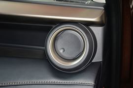 2015款丰田RAV4