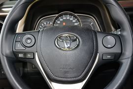2015款丰田RAV4