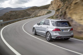 2016款奔驰GLE官图解析