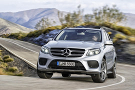 2016款奔驰GLE官图解析