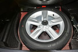 2015款丰田凯美瑞2.0S凌动版