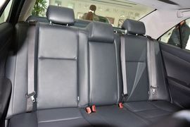 2015款丰田凯美瑞2.0S凌动版