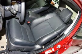 2015款丰田凯美瑞2.0S凌动版