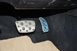 2015款丰田凯美瑞2.0S凌动版