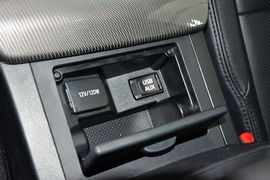 2015款丰田凯美瑞2.0S凌动版