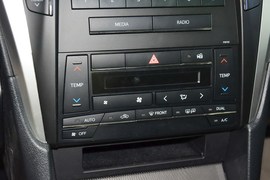 2015款丰田凯美瑞2.0S凌动版