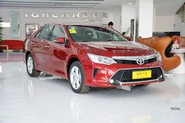 2015款丰田凯美瑞2.0S凌动版