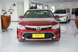 2015款丰田凯美瑞2.0S凌动版