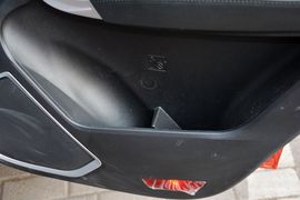 2015款吉利GX7运动版2.0L自动尊贵型