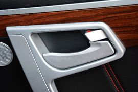 2015款吉利GX7运动版2.0L自动尊贵型