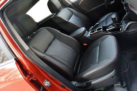 2015款吉利GX7运动版2.0L自动尊贵型