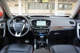 2015款吉利GX7运动版2.0L自动尊贵型
