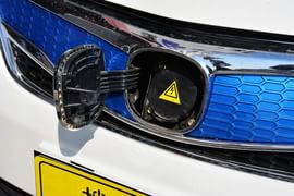 2015款长安逸动电动车尊贵型