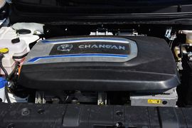 2015款长安逸动电动车尊贵型